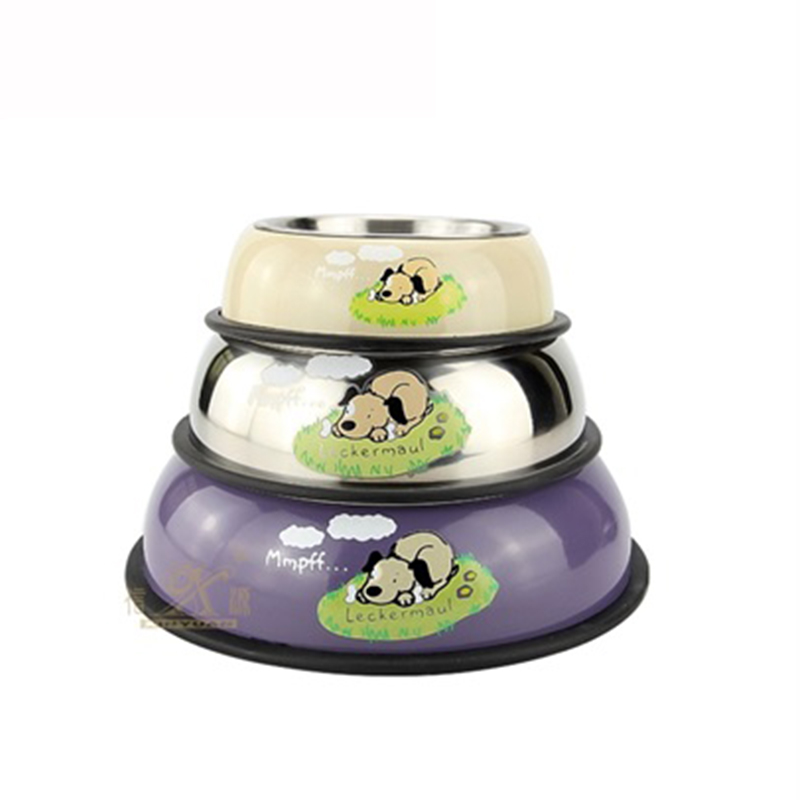 Prepare a pet bowls feeder for your pet!